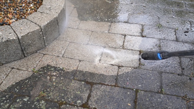 klinkers reinigen met hogedrukreiniger